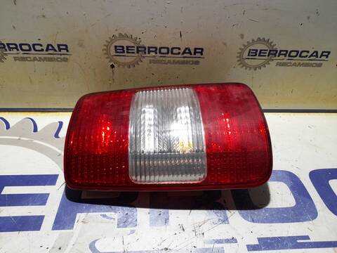 Foto 3ª: Piloto Trasero Izquierdo Volkswagen Caddy 1.9 TDI 105CV 77KW [BLS] (2006)
