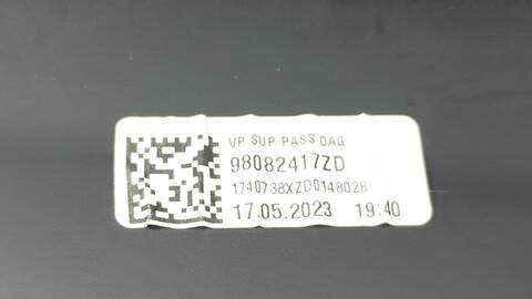 Foto 4ª: Guantera Peugeot Expert ASPHALT STANDARD 120CV 88KW FURGON [YHV] (2023)