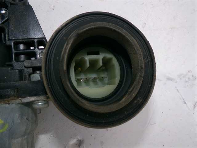 Foto 3ª: Elevalunas Eléctrico Delantero Derecho Suzuki Swift 1.3 D 2006-2011 [Z13DTJ] (2009)