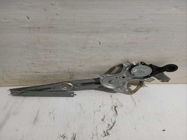 Foto 2ª: Elevalunas Eléctrico Delantero Derecho Toyota Auris 1.33 DUAL-VVTI NRE150_) 101CV [1NR-FE] (2006)