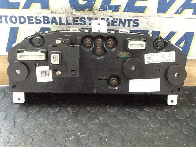 Foto 2ª: Cuadro de Instrumentos Nissan Almera 1.500 DCI82CV/60KW 0CV [K9K 270] (2005)