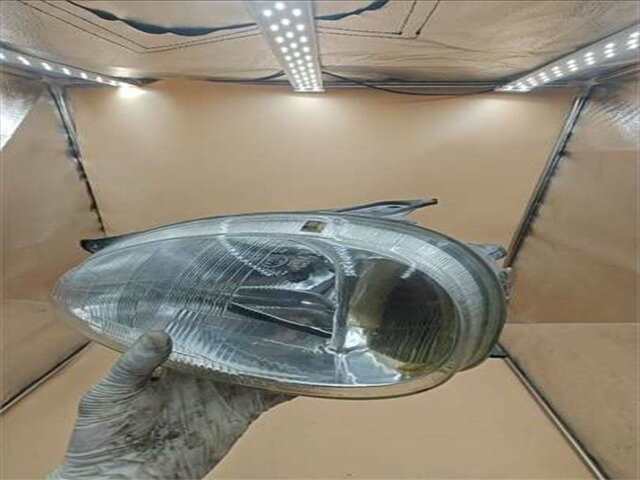 Faro Izquierdo Opel Corsa 1.0 BASE (E) [1.0 LTR. - 40 KW 12V CAT (X 10 XE - LW3)]