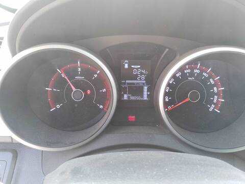 Foto 4ª: Cuadro de Instrumentos Ssangyong Tivoli CRYSTAL 4X2 116CV 85KW [673910] (2017)
