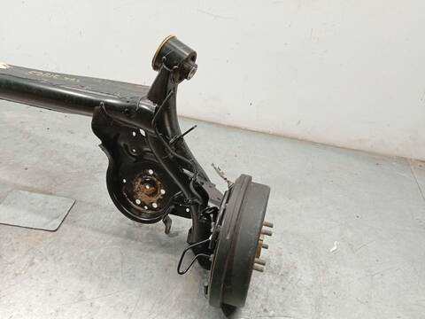 Foto 3ª: Puente Trasero Ford Tourneo 1.0 ECOBOOST 125CV 92KW [B7NB] (2024)