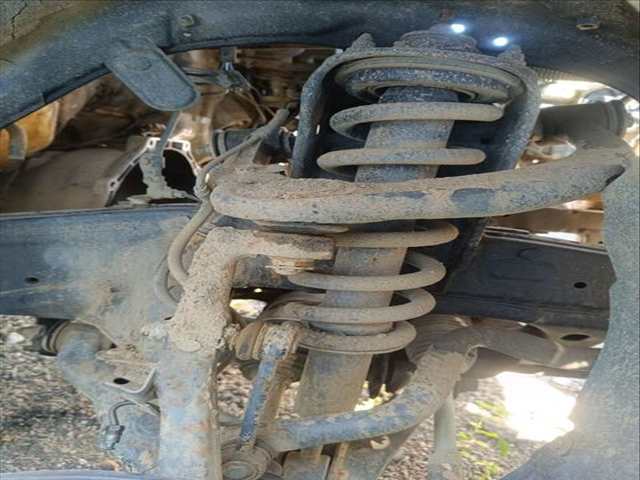 Amortiguador Delantero Derecho Toyota Land Cruiser VXL 173CV 127KW
