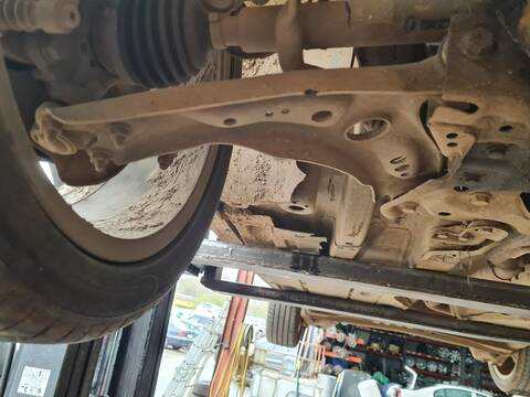 Foto 1ª: Brazo Suspension Delantero Derecho Seat Leon STYLE 110CV 81KW [CXXB] (2016)