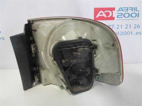 Foto 2ª: Piloto Trasero Izquierdo Volkswagen Touareg 2.5 TDI R5 174CV 128KW [BAC] (2006)
