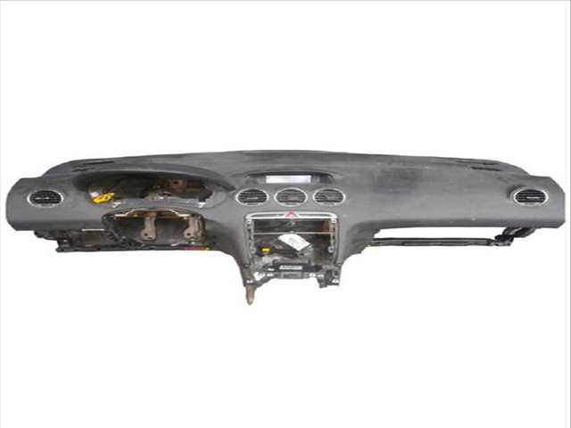 Salpicadero Peugeot 308 1.6 HDI 109CV 80KW