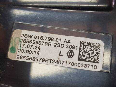 Foto 3ª: Piloto Trasero Izquierdo Renault Clio SIN DEFINIR