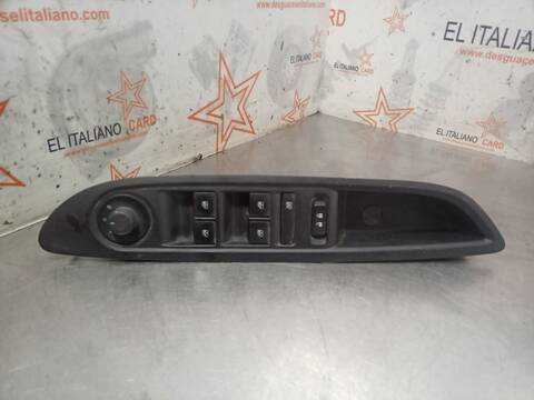 Foto 2ª: Botonera Elevalunas Opel Mokka EDITION ECOFLEX 131CV 96KW [A17DTS] (2014)