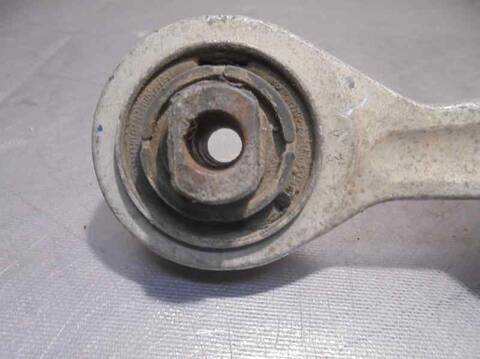 Foto 2ª: Brazo Suspension Delantero Izquierdo Volkswagen Passat COMFORTLINE BERLINA 110CV 81KW (1996)
