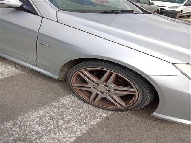 Foto 2ª: Aleta Delantera Derecha Mercedes Clase E 180 E 350 CDI 207.322) COUPE 231CV 170KW [OM 642.836] (2021)