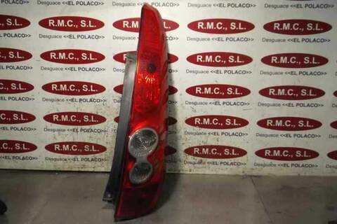 Piloto Trasero Derecho Ford Fiesta AMBIENTE 68CV 50KW