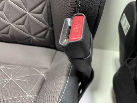 Foto 2ª: Asientos Traseros Toyota Yaris M15A (2022)