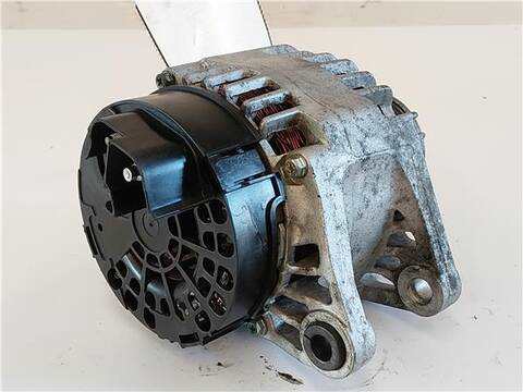 Foto 1ª: Alternador Alfa Romeo 147 1.9 JTD DISTINCTIVE 115CV 85KW [937 A2.000] (2002)