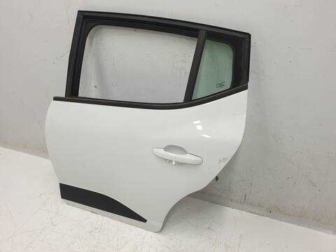 Foto 2ª: Puerta Trasera Izquierda Dacia Sandero STEPWAY EXTREME (2022)