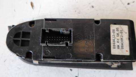 Foto 3ª: Botonera Elevalunas Bmw Serie 3 315 320D 2.0 16V DIESEL 163CV (2007)