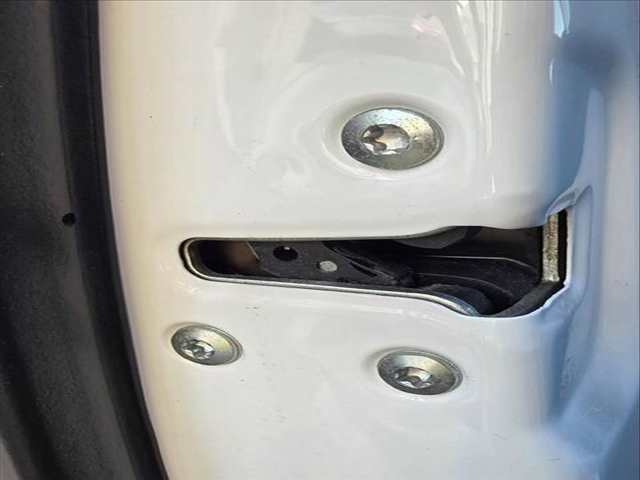 Cerradura Puerta Delantera Izquierda Hyundai ix35 STYLE 2WD 116CV 85KW