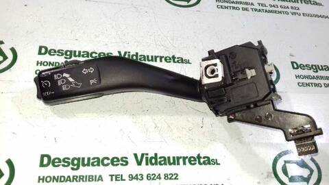 Mando Multifuncion Volkswagen Golf HIGHLINE 4MOTION BERLINA 140CV 103KW