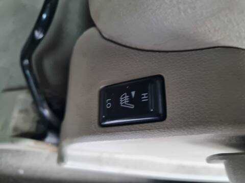 Foto 3ª: Asiento Delantero Izquierdo Renault Koleos BOSE EDITION 150CV 110KW [M9RD8] (2009)