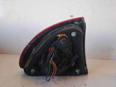Foto 3ª: Piloto Trasero Derecho Seat Leon SIGNO 1.9 TDI 110CV (1999)
