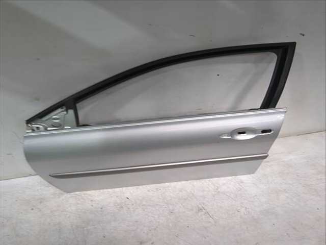 Foto 3ª: Puerta Delantera Izquierda Renault Megane 1.5 DCI LM1F) 86CV 63KW II SEDAN LM0/1_) [K9K 724] (2009)