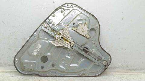 Foto 3ª: Elevalunas Manual Trasero Derecho Hyundai i30 CLASSIC 90CV 66KW [D4FB] (2008)