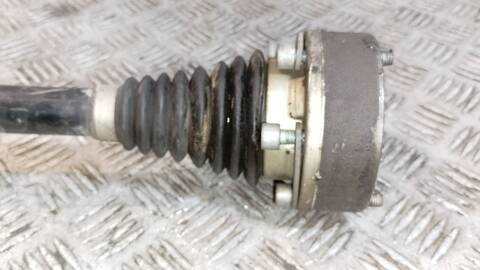 Foto 4ª: Transmision Delantera Izquierda Audi A1 AMBITION 105CV 77KW [CAY] (2012)