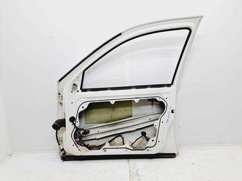 Foto 2ª: Puerta Delantera Derecha Volkswagen Golf BASICO BERLINA 75CV 55KW [AXP] (2001)