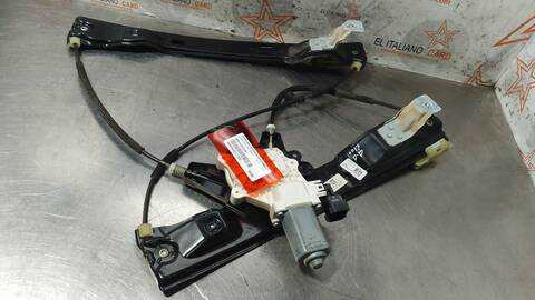 Foto 3ª: Elevalunas Eléctrico Delantero Derecho Ford Focus TITANIUM 125CV 92KW [M1DD] (2015)