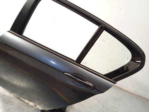 Foto 3ª: Puerta Trasera Izquierda Bmw Serie 1 114 116D 116CV 85KW [N47D20C] (2012)