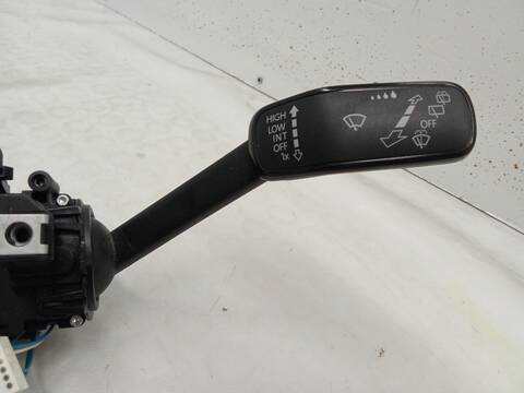 Foto 2ª: Mando Multifuncion Volkswagen Golf 2.0 TDI 116CV 85KW [DSUD,DXRC,DTRB,DTRD] (2022)