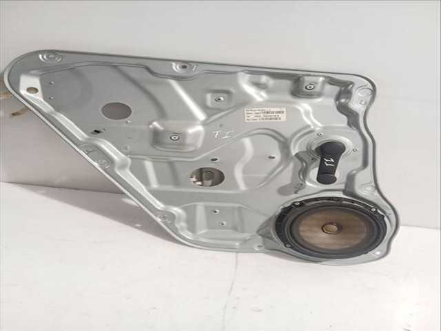 Foto 2ª: Elevalunas Manual Trasero Izquierdo Kia Ceed 1.6 CRDI HATCHBACK ED) [D4FB] (2007)