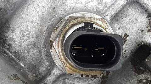 Foto 3ª: Caja Cambios Volkswagen Golf BASICO 90CV 66KW (1997)