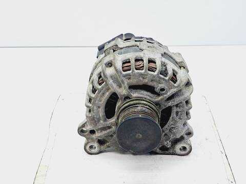 Foto 1ª: Alternador Audi A3 1.6 TDI 110CV 81KW [CRK] (2014)