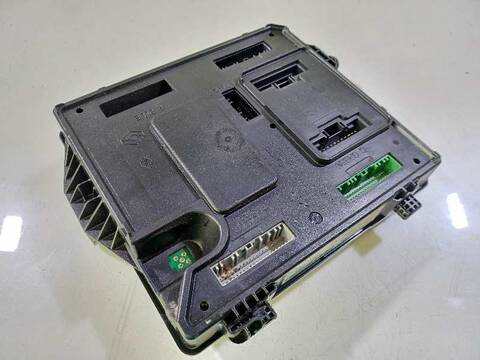 Foto 2ª: Centralita Motor ECU Renault Scenic BOSE EDITION 110CV 81KW [K9K836] (2011)