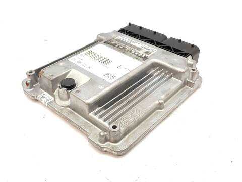 Foto 2ª: Centralita Motor ECU Audi A4 2.0 TDI 143CV 105KW [CAGA] (2008)