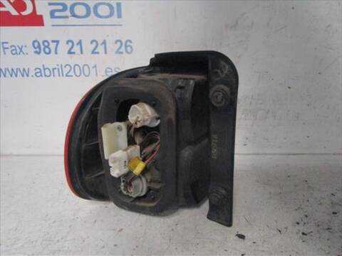 Foto 2ª: Piloto Trasero Derecho Hyundai H1 2.5 TD 99CV 73KW FURGON [D4BH] (2003)