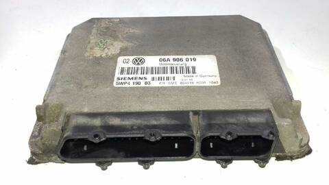 Foto 2ª: Centralita Motor ECU Volkswagen Golf CONCEPTLINE BERLINA 101CV 74KW [AKL] (1998)