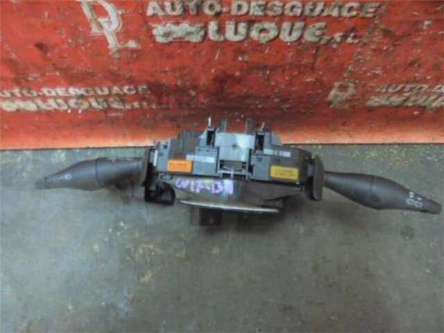 Foto 2ª: Mando Multifuncion Ford Focus 1.8 TDCI [F9DA]