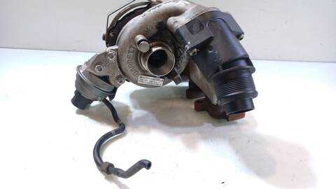 Foto 3ª: Turbocompresor Volkswagen Golf ADVANCE 105CV 77KW [CAYC] (2009)