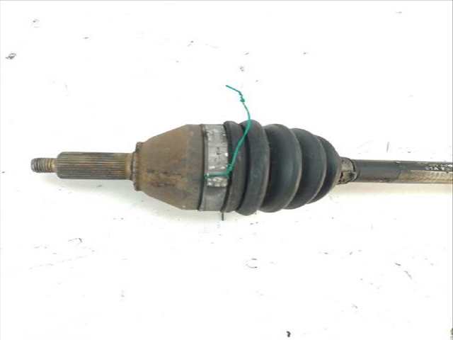 Transmision Delantera Izquierda Volkswagen Polo 1.6 TDI