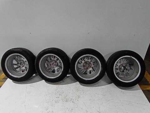 Foto 3ª: Juego LLantas Renault Megane DYNAMIQUE 116CV (2008)