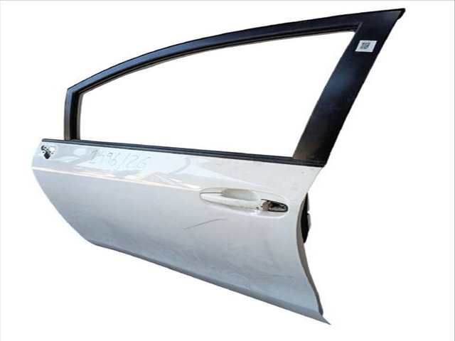 Foto 2ª: Puerta Delantera Izquierda Toyota Verso 2.0 D-4D AUR20_ AUR20R) (2009)