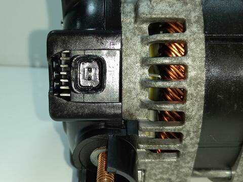 Foto 2ª: Alternador Alfa Romeo 159 939A3000 (2006)