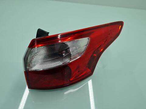 Piloto Trasero Derecho Ford Focus BUSINESS 120CV 88KW