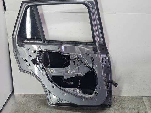 Foto 4ª: Puerta Trasera Izquierda Bmw X1 SDRIVE 20D 177CV 130KW [N47D20C] (2012)