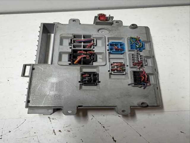 Foto 2ª: Caja Reles Fusibles Bmw Serie 3 315 BERLINA