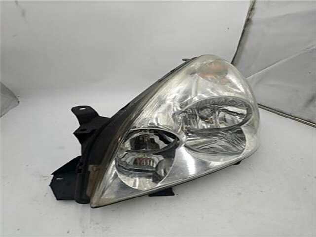 Foto 3ª: Faro Izquierdo Toyota Corolla 2.2 D-4D SPORT [2.2 LTR. - 130 KW D-CAT] [2AD-FHV]