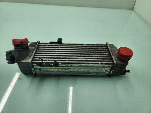 Foto 1ª: Intercooler Hyundai i30 PREMIUM 140CV 103KW [D4EA] (2008)